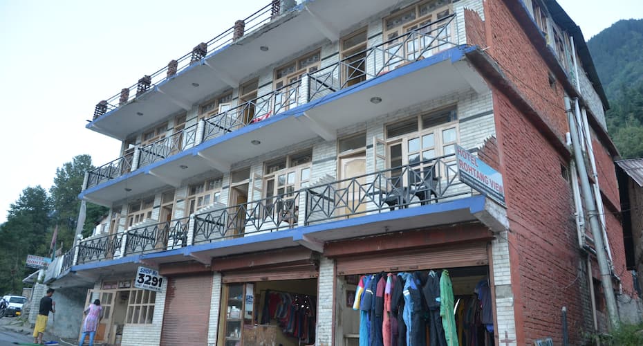 Hotel Rohtang View, Manali 1